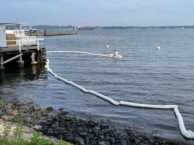 Ölunfall im Seebad 6