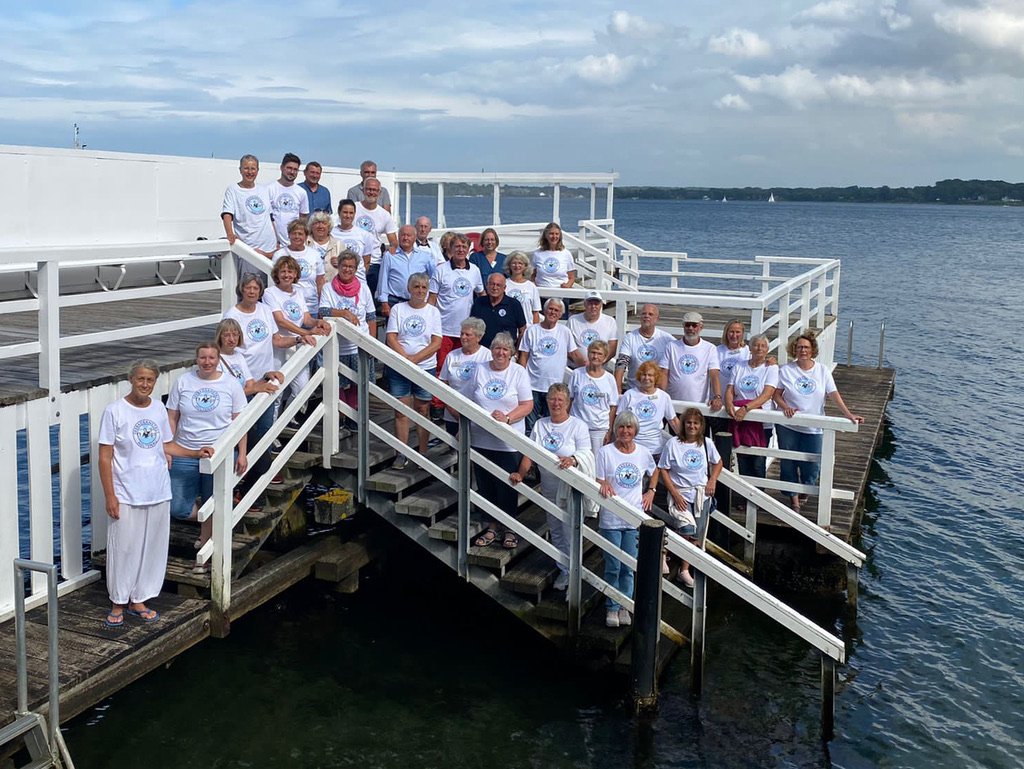 Freundinnen und Freunde 2022 Freundinnen und Freunde 2022